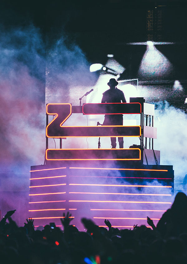 event-02-austin-neill-MDdJvJ4ID1k-unsplash